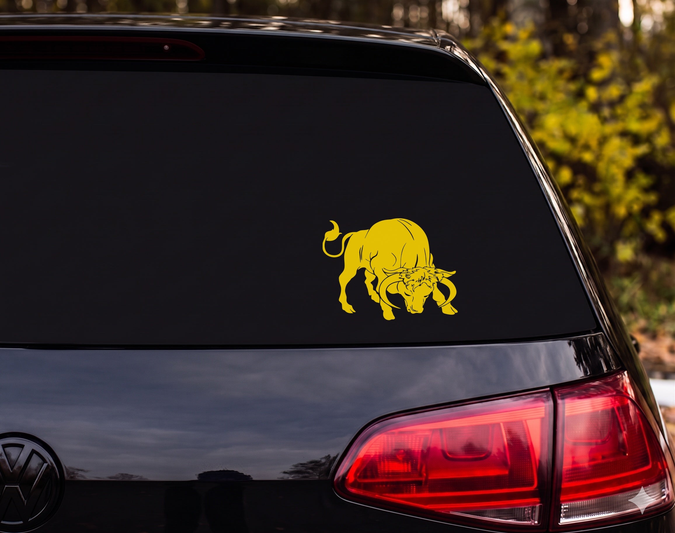 Charging Bull Silhouette Aggressive Stance Horns Down Vinyl Decal Sticker Car - Yellow