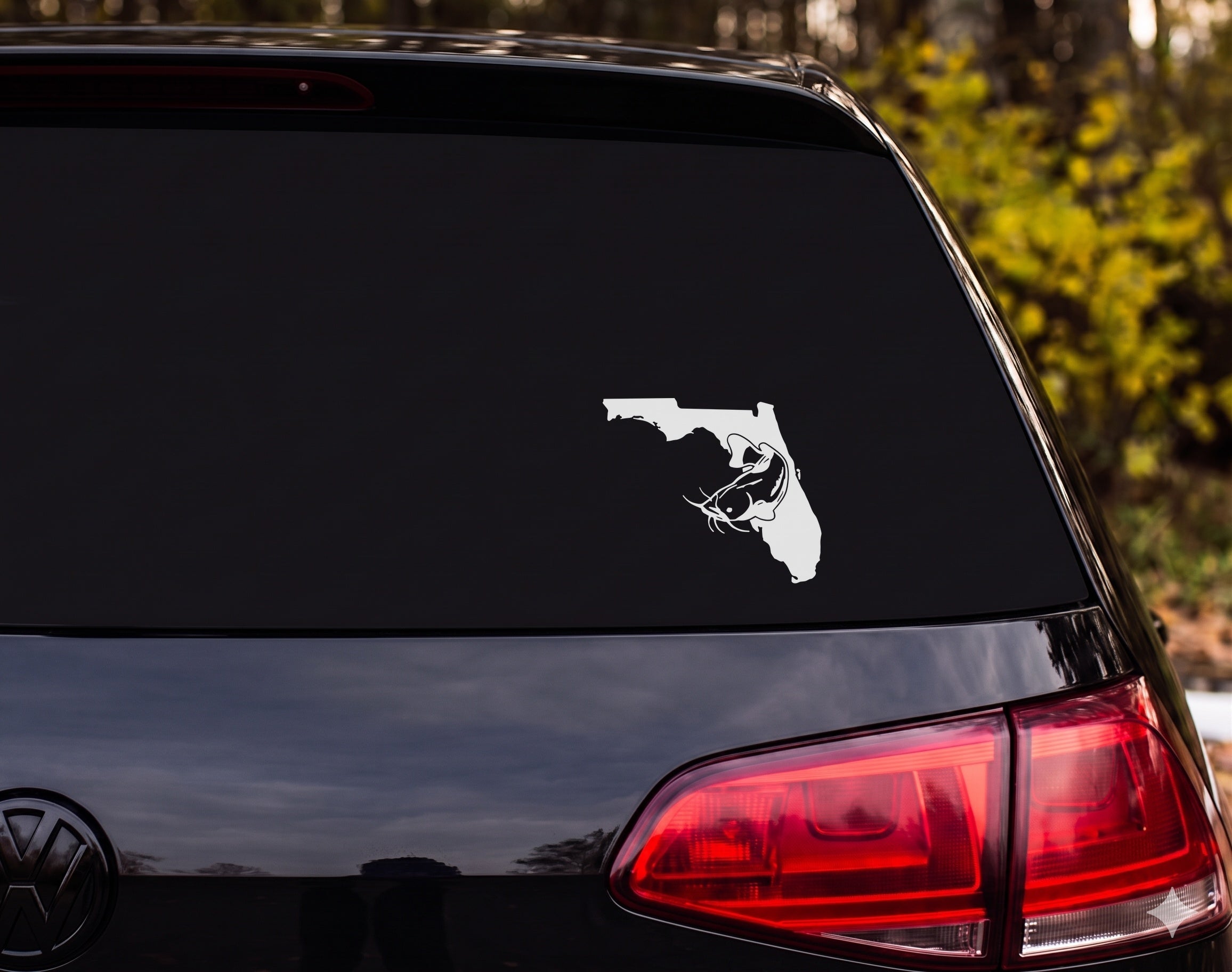 Florida State Catfish Leaping Silhouette Outline Vinyl Decal Sticker Car - White
