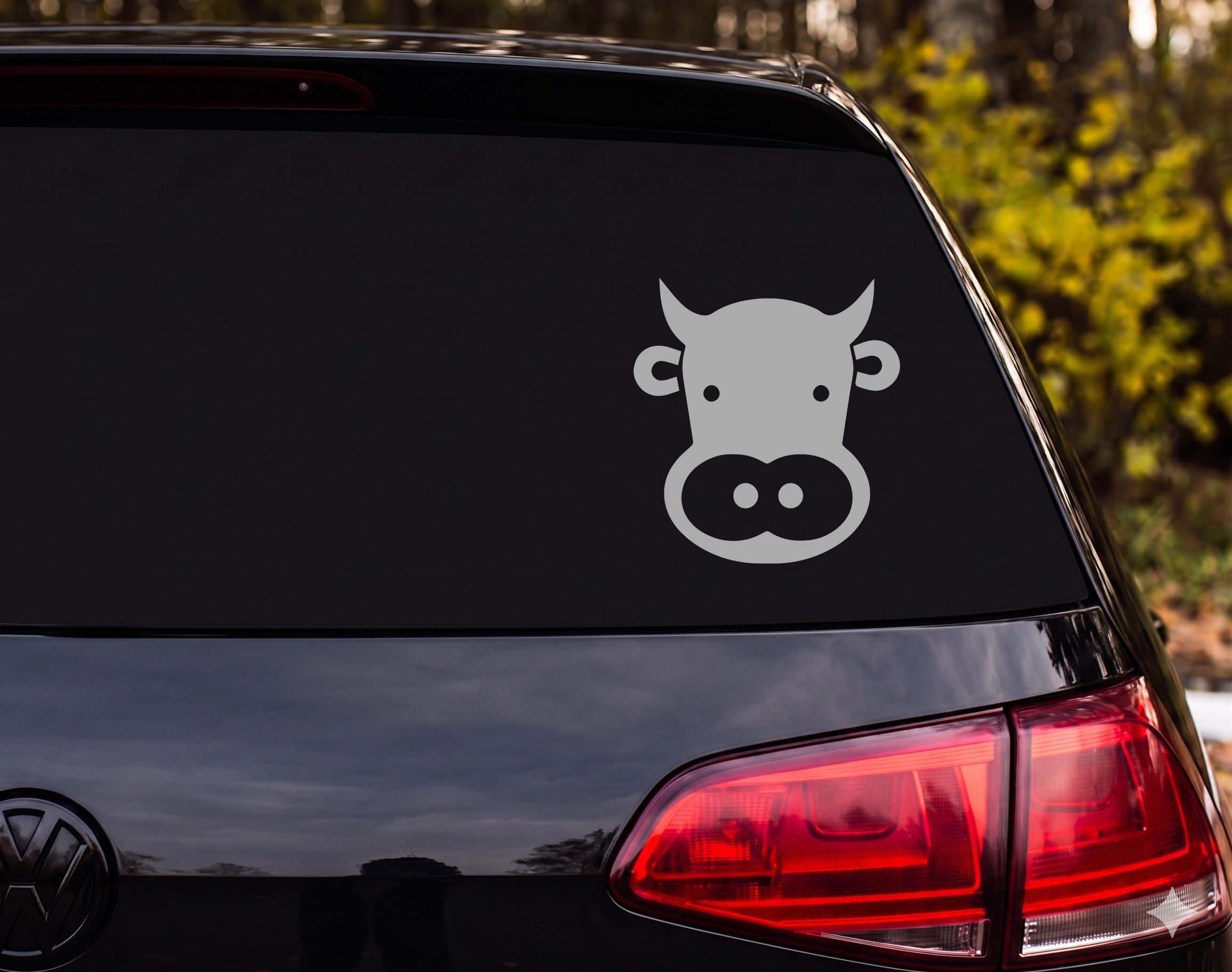 Cartoon Cow Face Silhouette Ear Tags Horns Muzzle Vinyl Decal Sticker - Silver