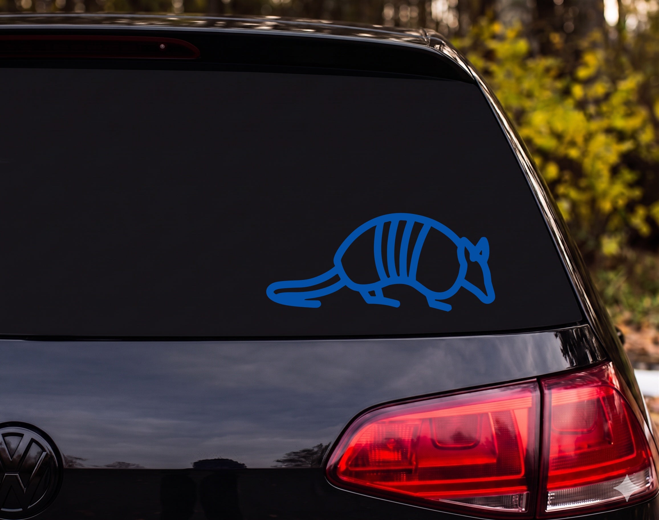 Armadillo Side Profile Walking Outline Vinyl Decal Sticker Car Window Laptop - Blue
